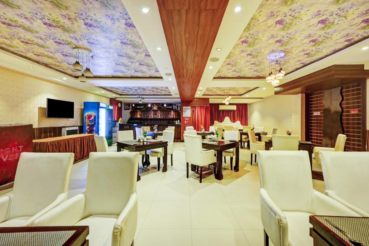 Townhouse Oak Pentagon Residency Hotel Bhubaneswar Buitenkant foto