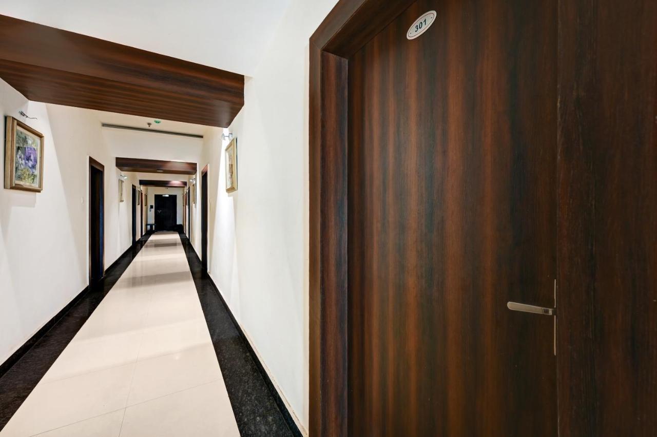 Townhouse Oak Pentagon Residency Hotel Bhubaneswar Buitenkant foto