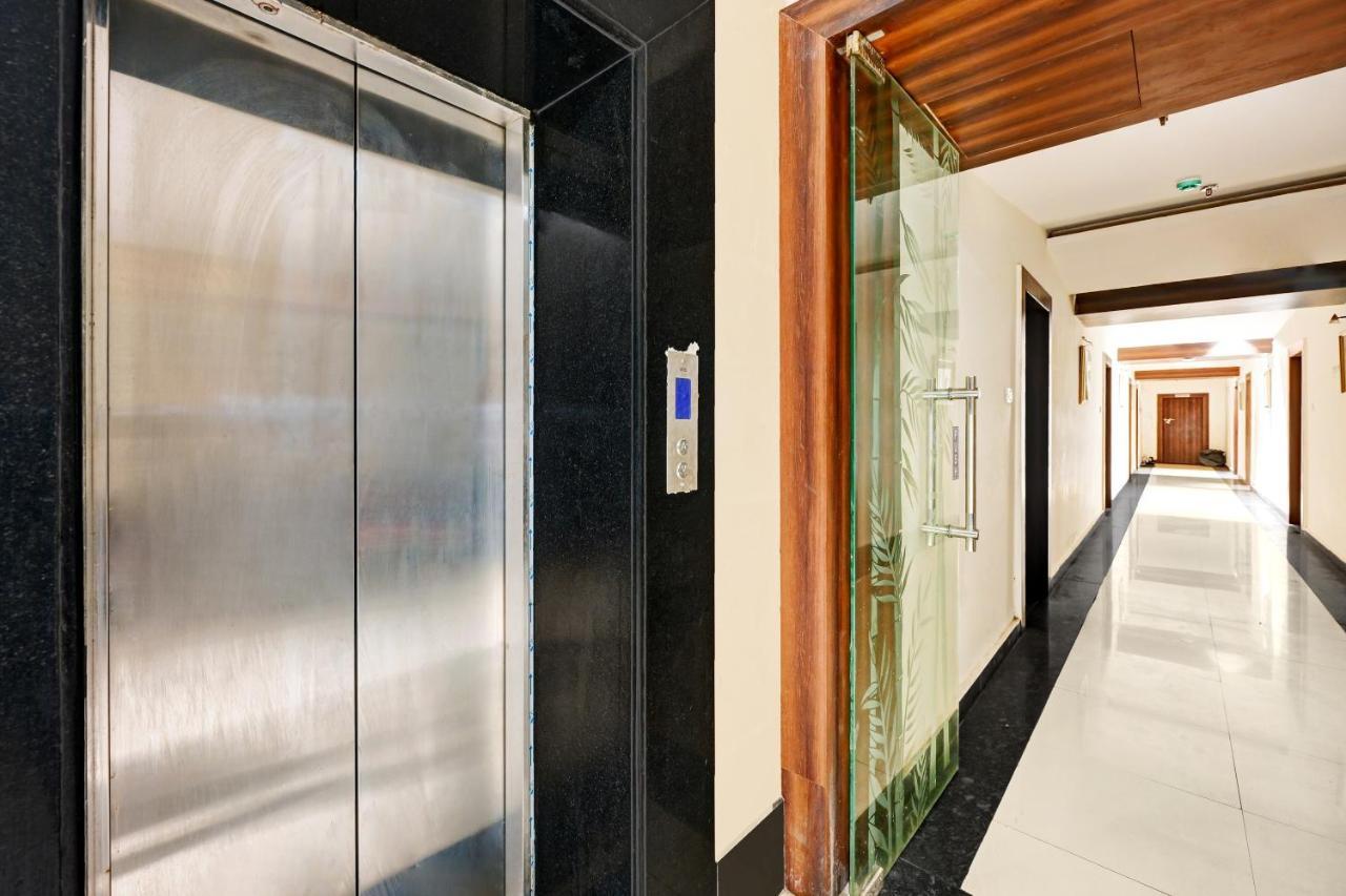 Townhouse Oak Pentagon Residency Hotel Bhubaneswar Buitenkant foto