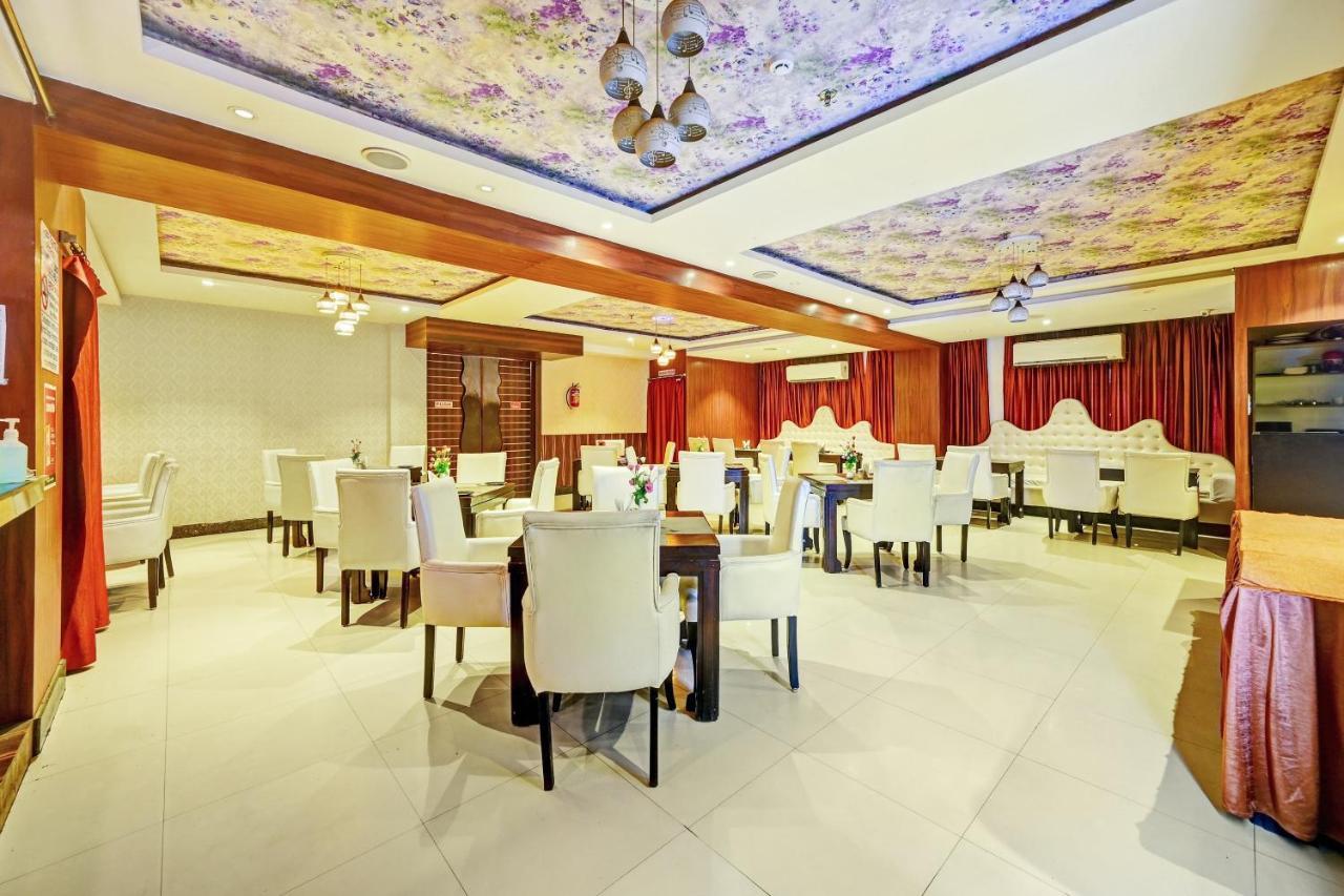 Townhouse Oak Pentagon Residency Hotel Bhubaneswar Buitenkant foto